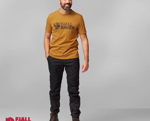 FJALL RAVEN-12600219-LUSH LOGO TEE-SHIRT-HOMME-166 ACORN-JAUNE-VUE