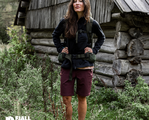 FJALL RAVEN-14200143-ABISKO TRAIL SHORTS W-SHORT DE RANDONNÉE-FEMME-357 PORT-BORDEAUX