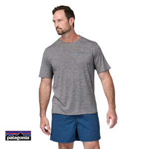 PATAGONIA-45355-M'S CAPILENE COOL DAILY GRAPHIC SHIRT-TEE SHIRT DE RANDONNÉE-HOMME-BLAF BOARDSHORT LOGO ABADONE BLUE FEATHER GREY-GRIS