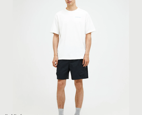 PEAK PERFORMANCE-G80107010-OUTDOR CARGO SHORTS-SHORT-HOMME-BLACK-NOIR